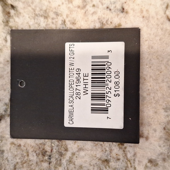 Nanette Lepore Carmella Smooth Convertable Satchel in White Lyst Scalloped White - Picture 9 of 9